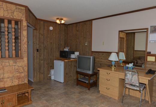Thunderhill Motel And Suites Swan River Экстерьер фото